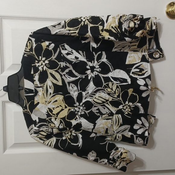 Erin London Open Front Jacket - Picture 5 of 6